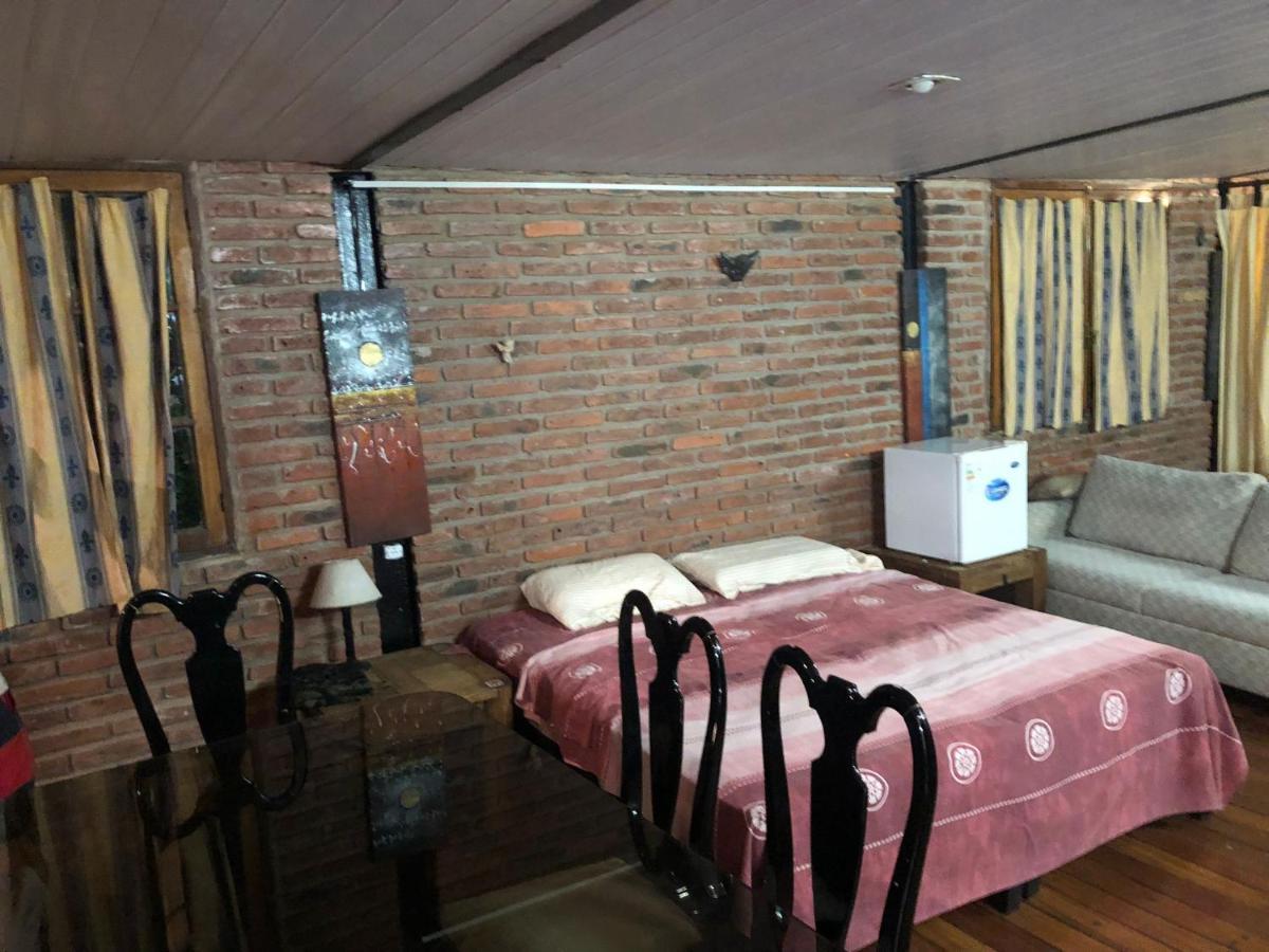 Loft Casa Dos Pisos Con Garage Pocitos Playa 4 Personas Villa Montevideo Dış mekan fotoğraf