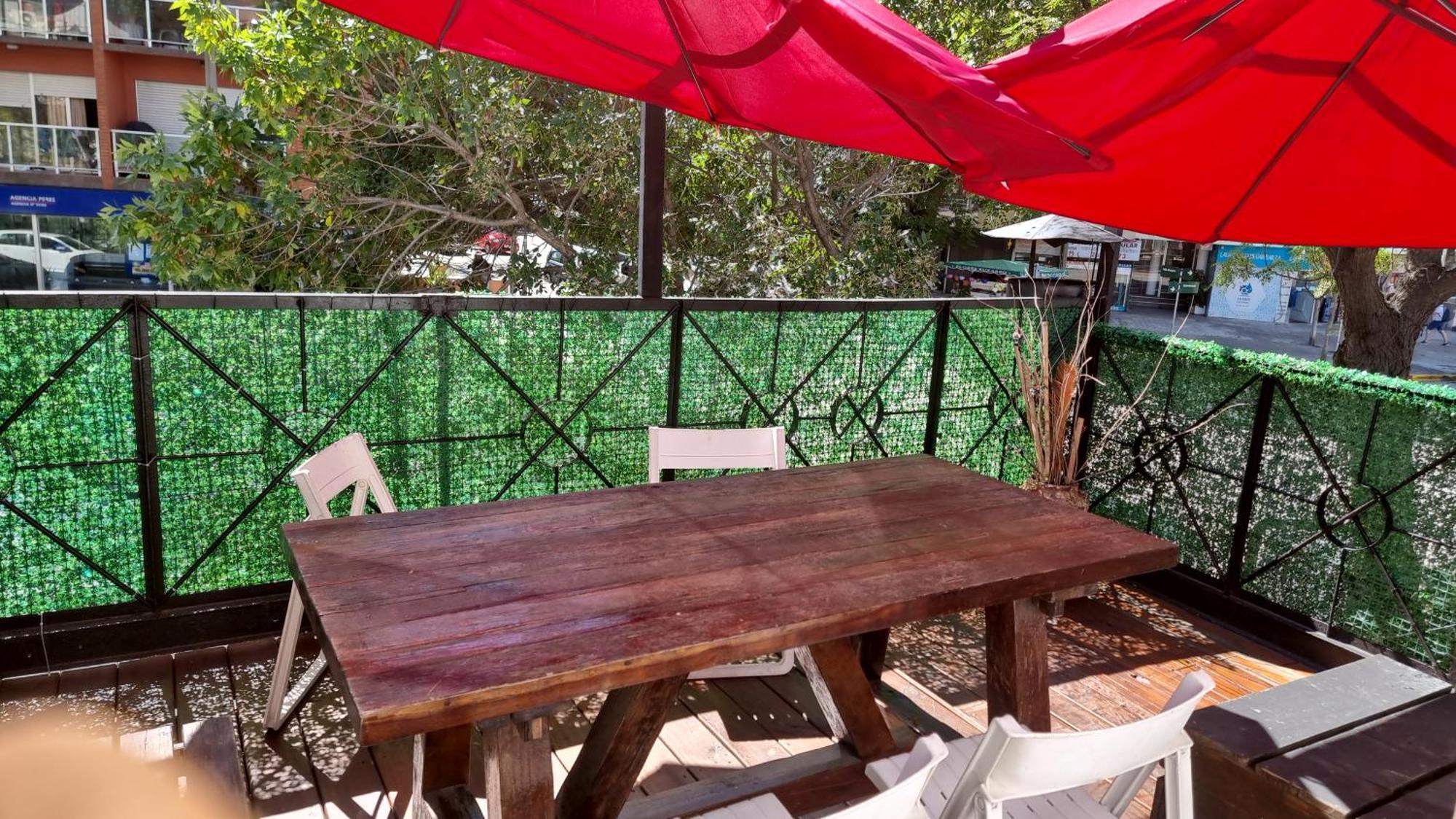 Loft Casa Dos Pisos Con Garage Pocitos Playa 4 Personas Villa Montevideo Dış mekan fotoğraf